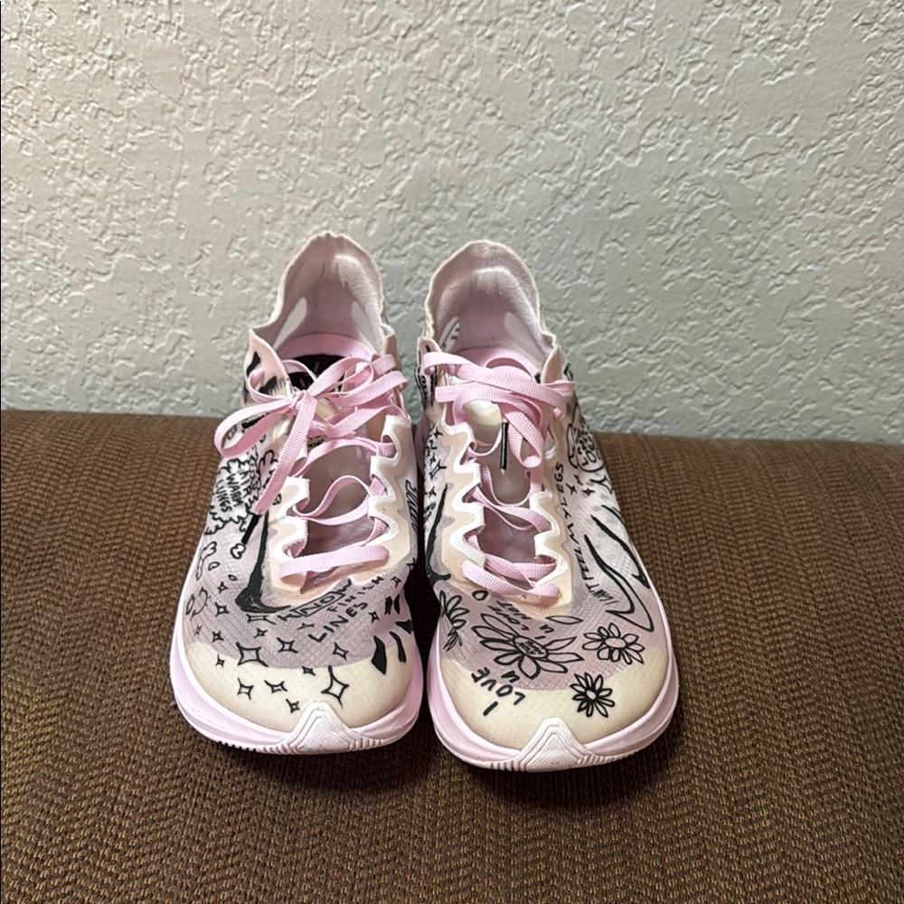 Nike Nathan Bell